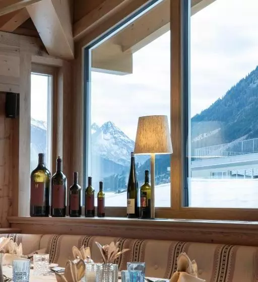 Fotos del hotel Superior Hotel Post Ischgl:  11