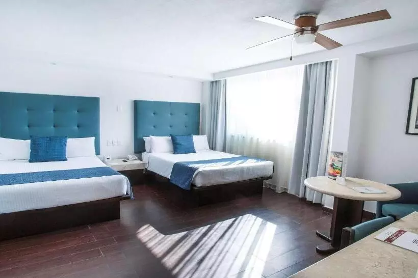 Fotos del hotel Real De Puebla:  12