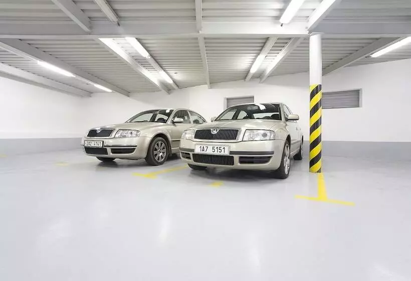 Fotos del hotel Three Crowns:  5