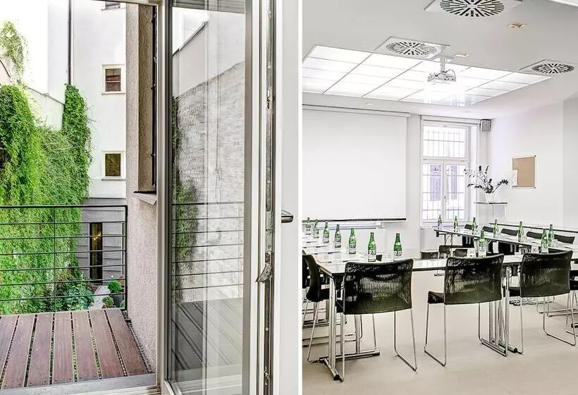 Fotos del hotel Three Crowns:  7