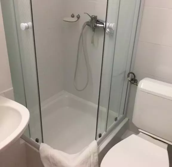 Fotos del hotel Gloria Budapest City Center:  5