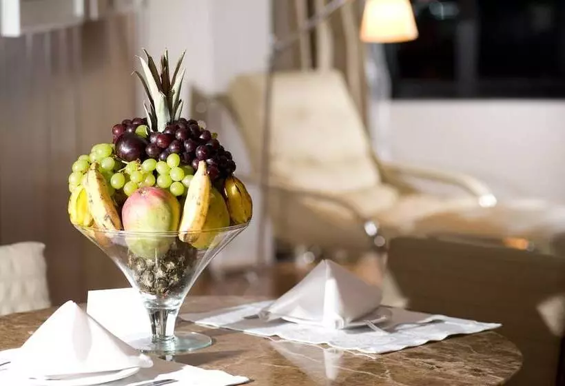 Fotos del hotel Gran Marquise:  15