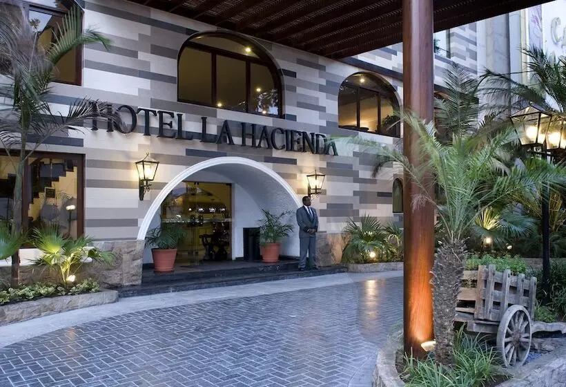 Fotos del hotel La Hacienda Hotel Miraflores:  8