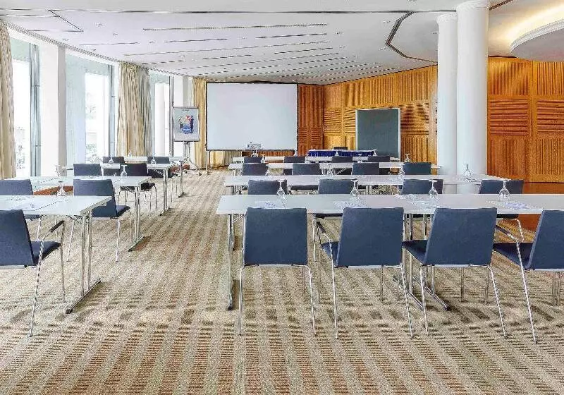 Fotos del hotel Novotel Freiburg Am Konzerthaus:  22
