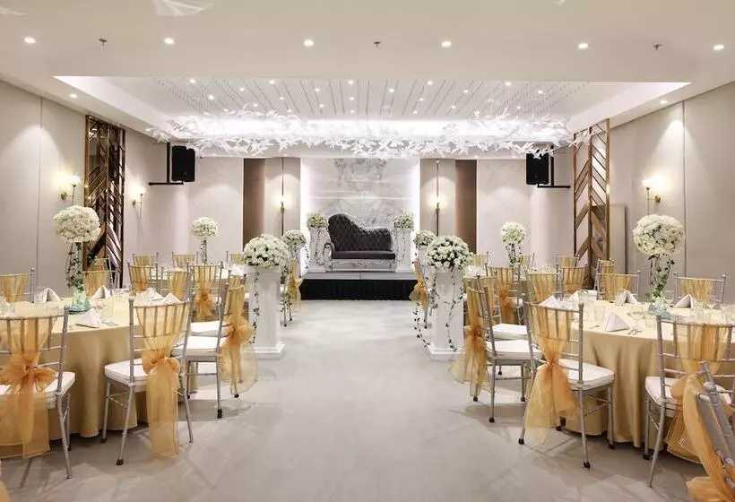 Fotos del hotel City Garden Suites:  13