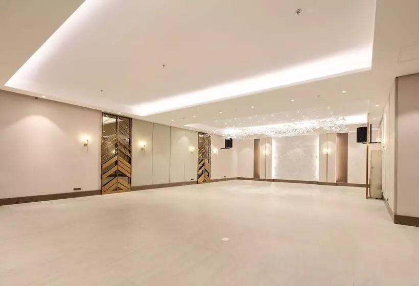 Fotos del hotel City Garden Suites:  19