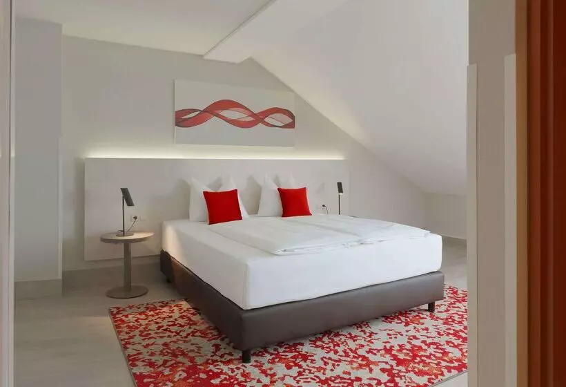 Ramada By Wyndham Dresden