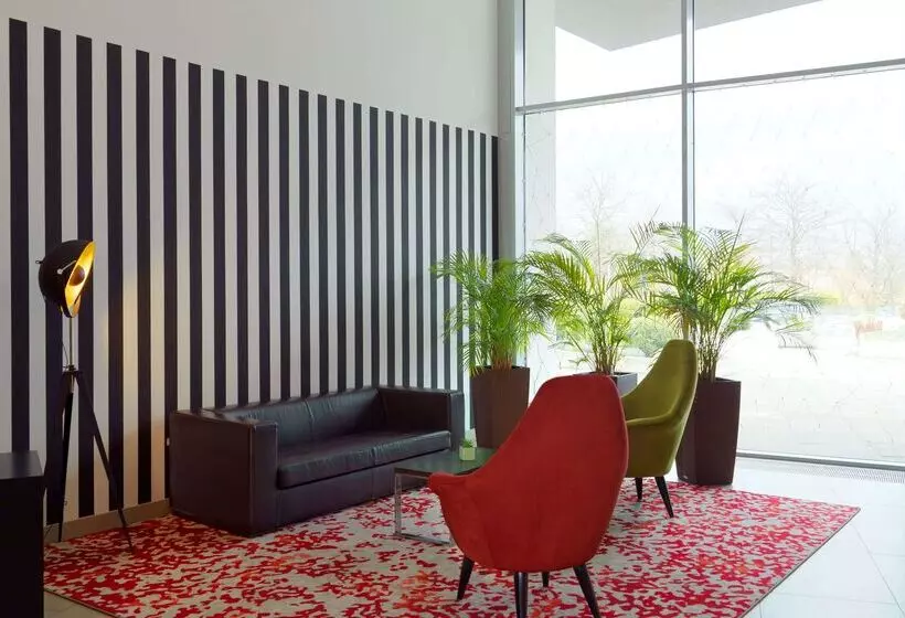 Fotos del hotel Ramada By Wyndham Dresden:  2