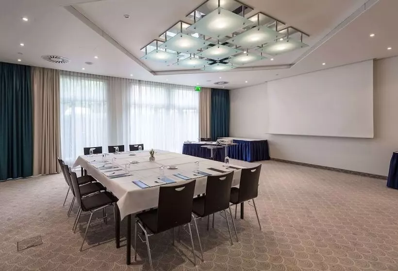 Fotos del hotel Ramada By Wyndham Dresden:  11