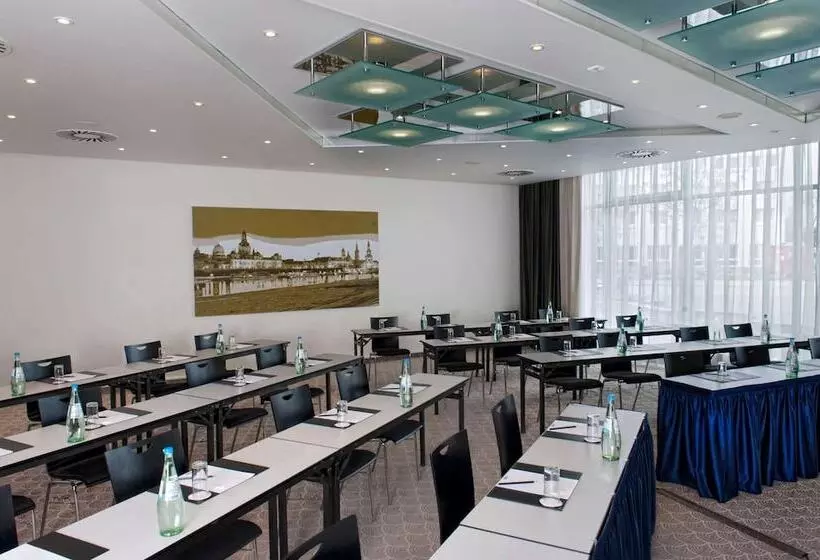 Fotos del hotel Ramada By Wyndham Dresden:  18