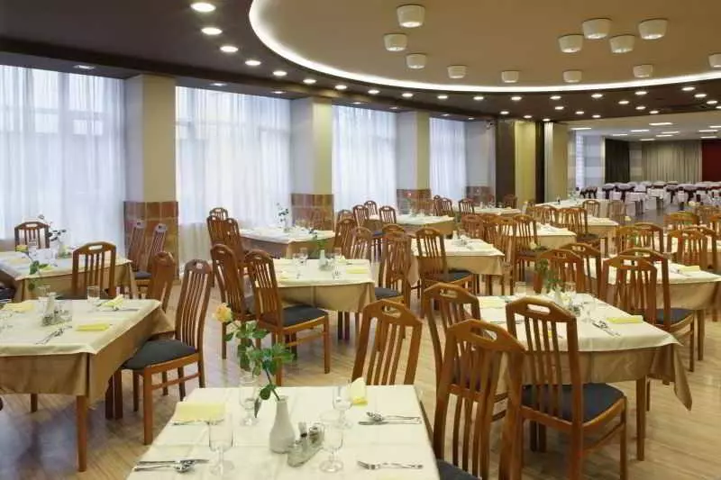 Fotos del hotel Laterum:  2