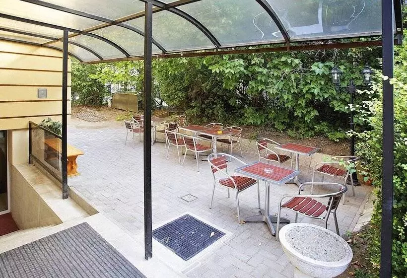 Fotos del hotel Gold Hotel Budapest:  10