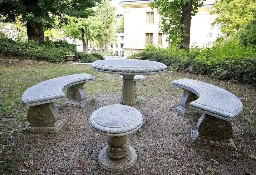 Fotos del hotel Gold Hotel Budapest:  13