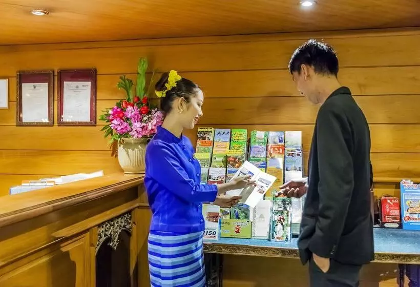 Fotos del hotel Lotus Pang Suan Kaew:  18