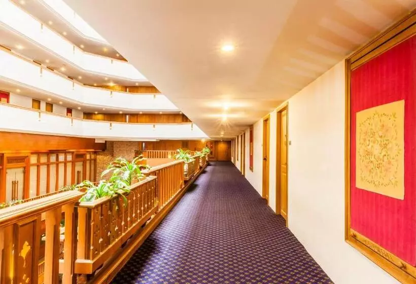 Fotos del hotel Lotus Pang Suan Kaew:  5