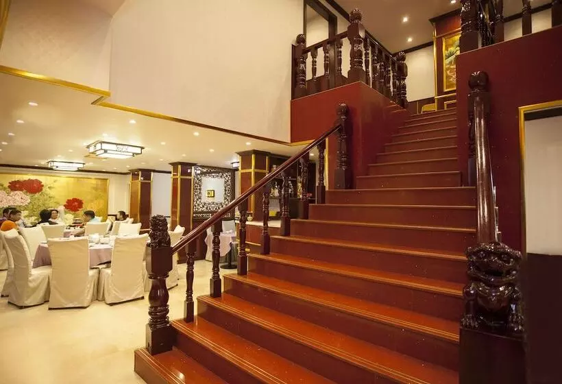 Fotos del hotel Capitol Hotel:  109