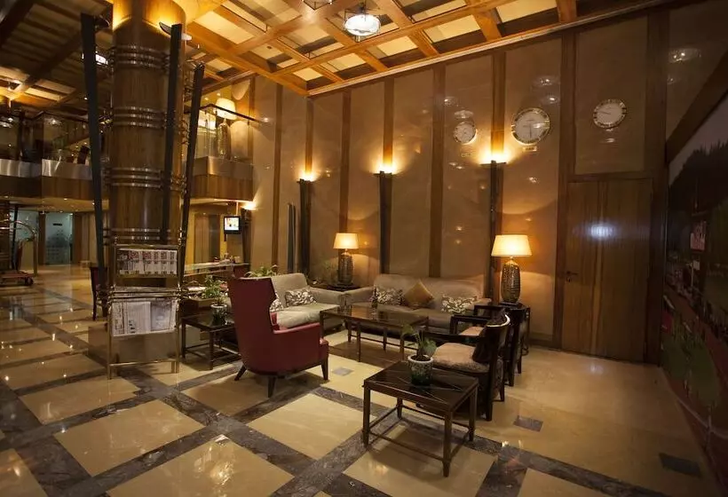 Fotos del hotel Capitol Hotel:  4