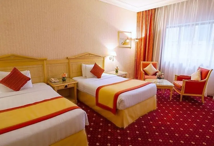 Fotos del hotel Capitol Hotel:  68