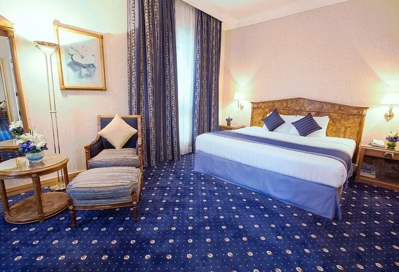 Fotos del hotel Capitol Hotel:  78