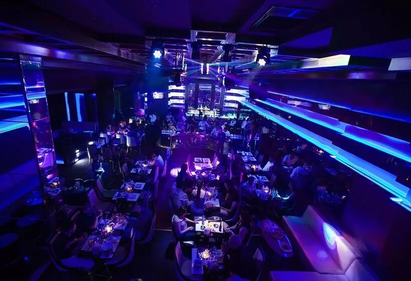 Fotos del hotel Capitol Hotel:  8