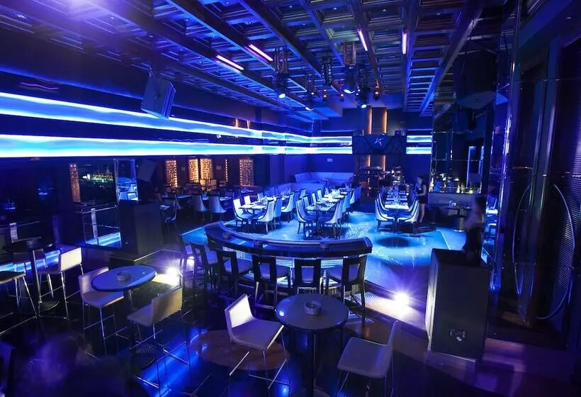 Fotos del hotel Capitol Hotel:  24