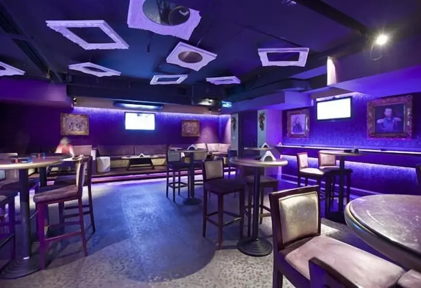 Fotos del hotel Capitol Hotel:  19