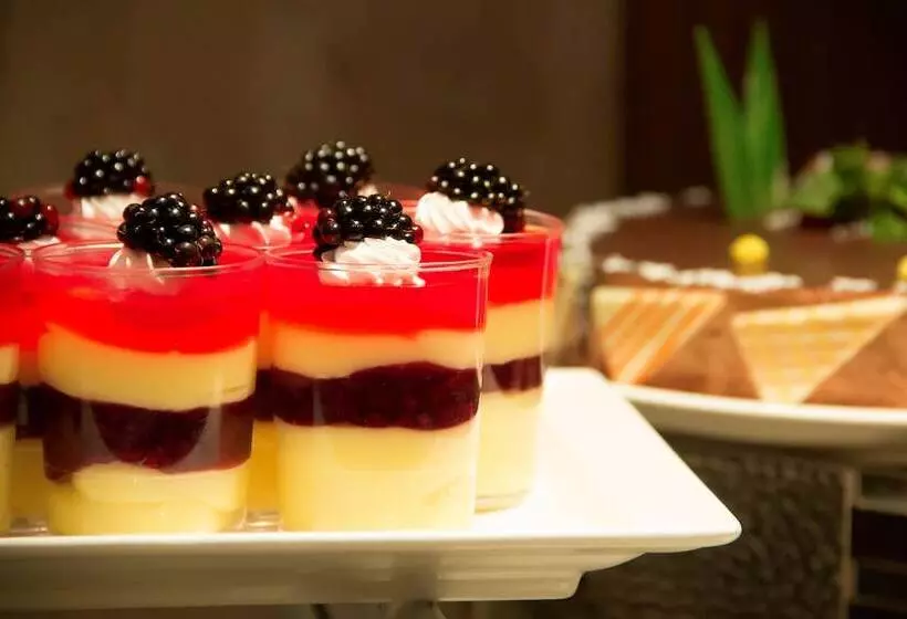 Fotos del hotel Capitol Hotel:  21