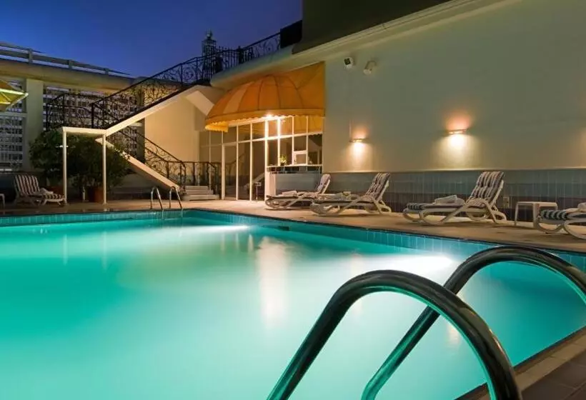 Fotos del hotel Holiday Inn Abu Dhabi Downtown, An Ihg:  7