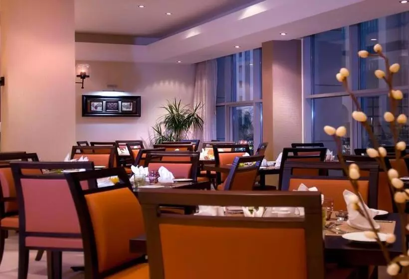 Fotos del hotel Holiday Inn Abu Dhabi Downtown, An Ihg:  8