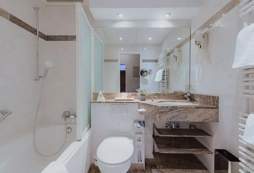 Fotos del hotel King's Hotel First Class:  5