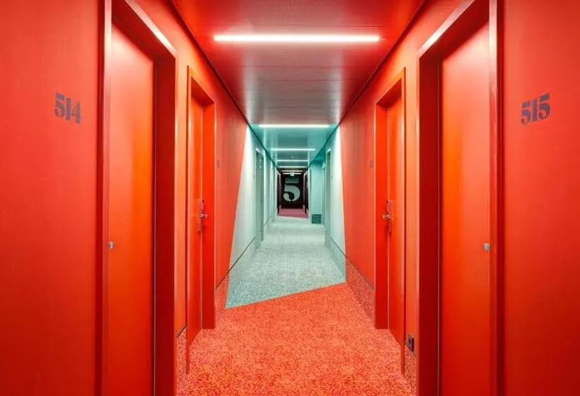 Fotos del hotel Meininger  Leipzig Hauptbahnhof:  8