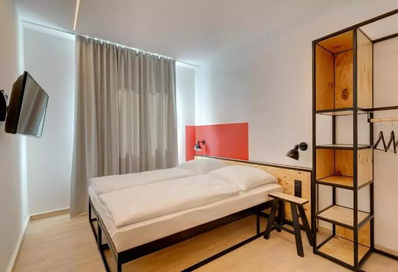 Fotos del hotel Meininger  Leipzig Hauptbahnhof:  15