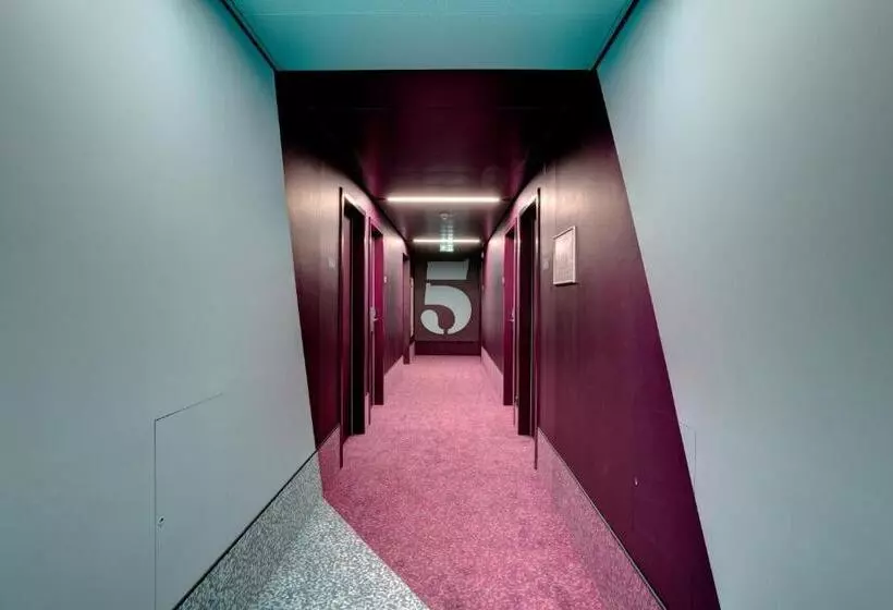 Fotos del hotel Meininger  Leipzig Hauptbahnhof:  3