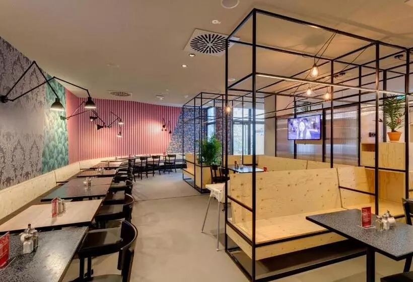 Fotos del hotel Meininger  Leipzig Hauptbahnhof:  10