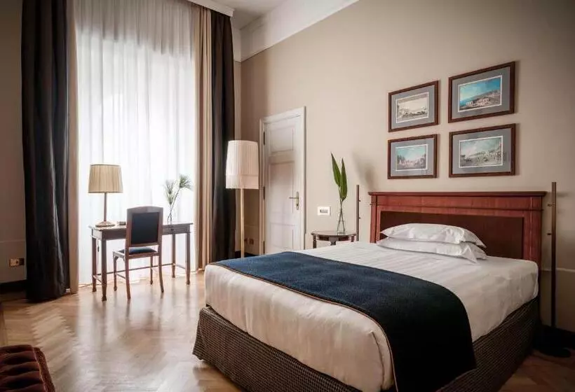 Fotos del hotel Grand  Et De Milan  The Leading S Of The World:  9