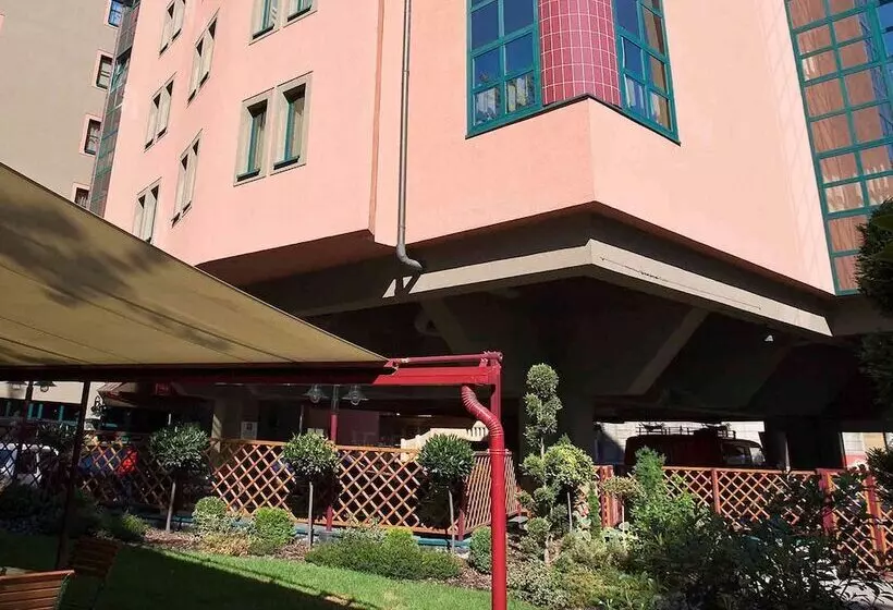 Fotos del hotel Ibis Budapest Heroes Square:  15