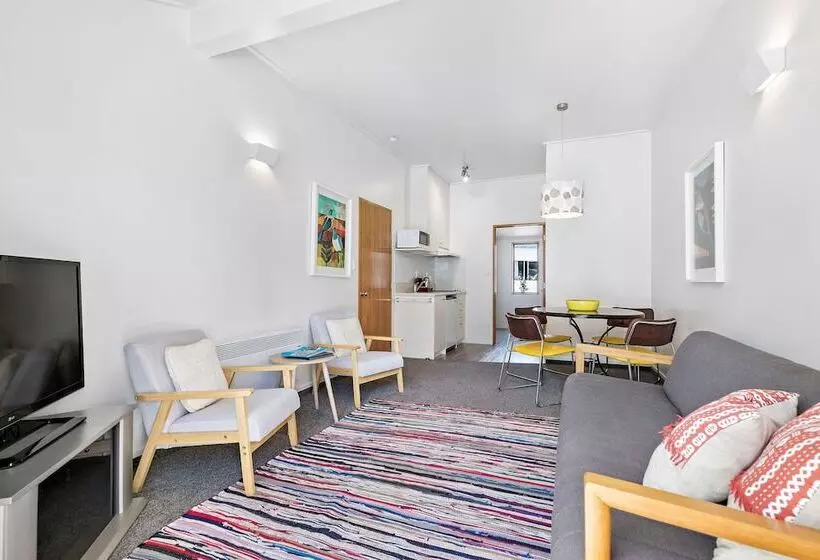 Fotos del hotel Amity Serviced Apartments:  19