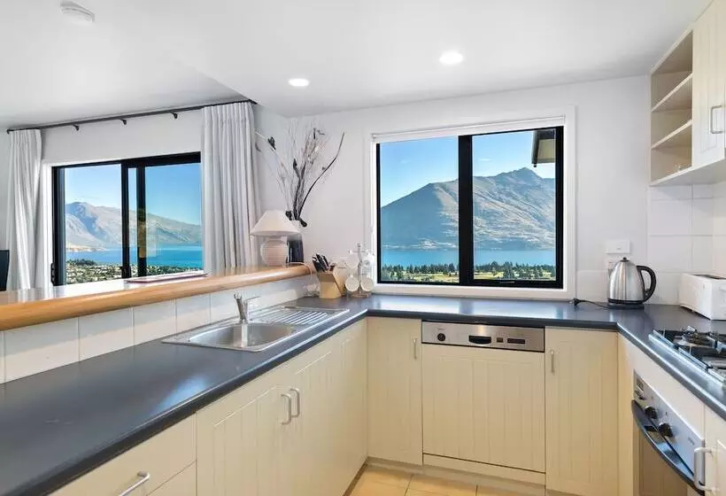 Fotos del hotel Amity Serviced Apartments:  18