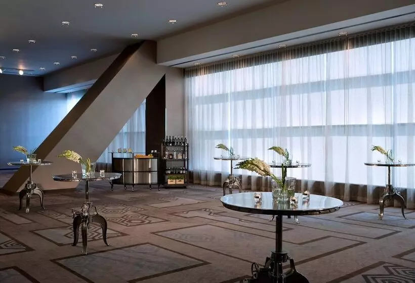 Toronto Marriott City Centre