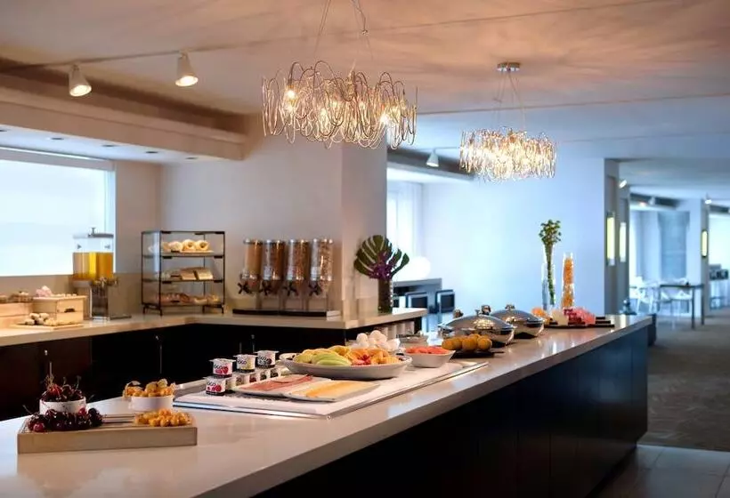 Fotos del hotel Toronto Marriott City Centre:  9