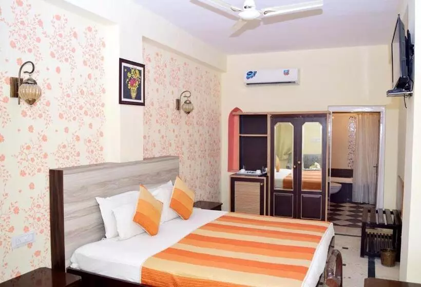 Fotos del hotel Himmatgarh Palace:  9