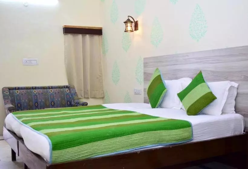 Fotos del hotel Himmatgarh Palace:  12