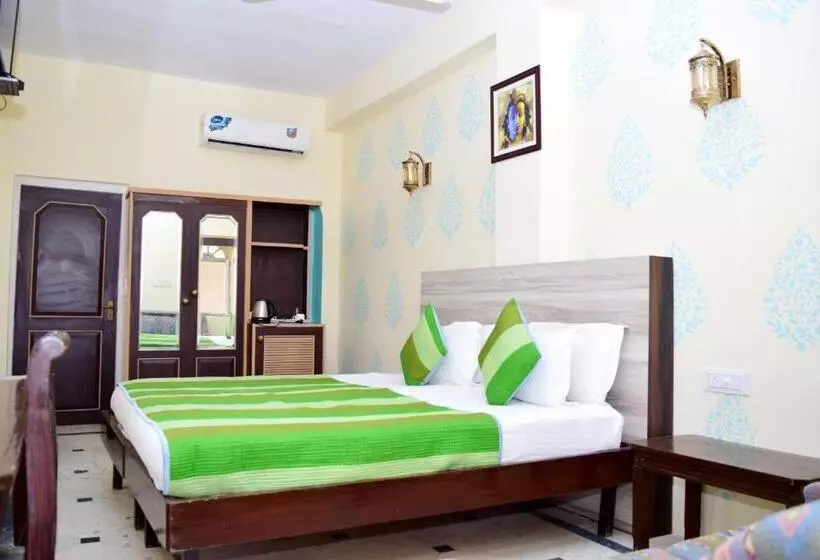 Fotos del hotel Himmatgarh Palace:  19