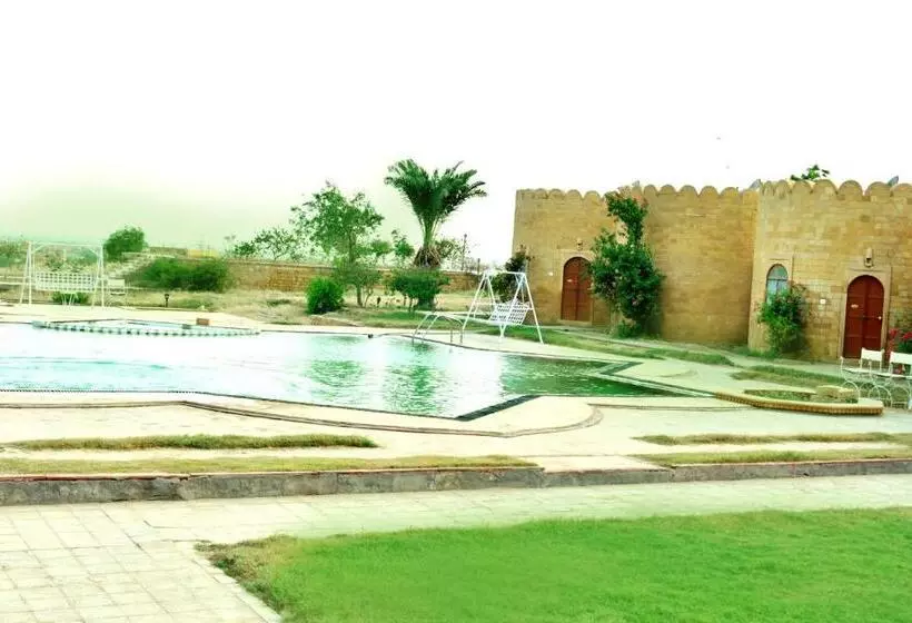 Fotos del hotel Himmatgarh Palace:  6