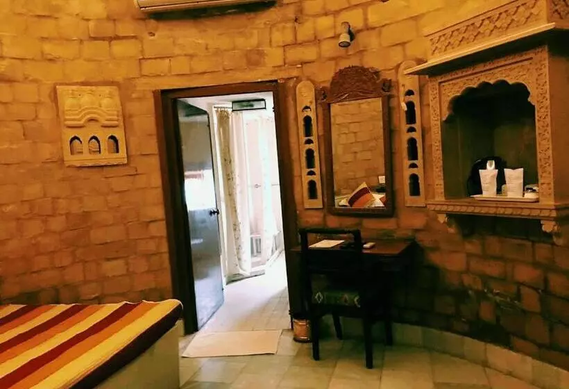 Fotos del hotel Himmatgarh Palace:  13