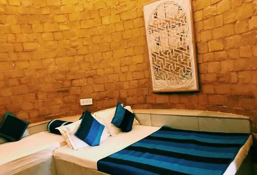 Fotos del hotel Himmatgarh Palace:  3