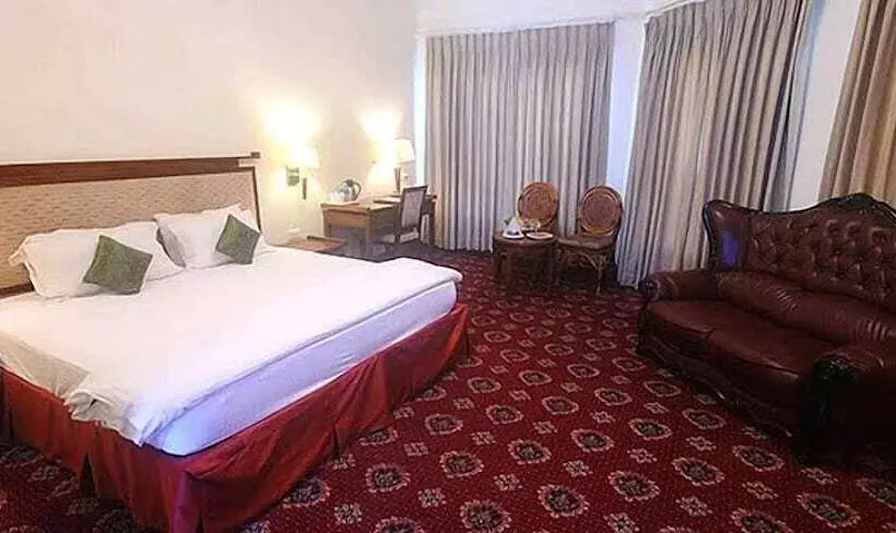 Fotos del hotel Jaipur Palace:  8