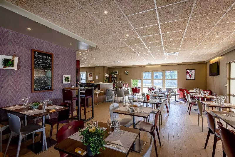 Fotos del hotel Campanile Dijon Nord  Toison D Or:  22