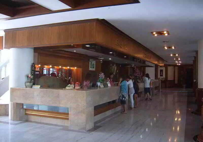 Fotos del hotel Royal Palace:  3