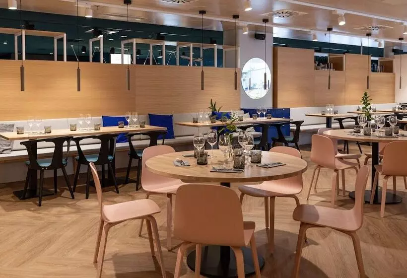 Fotos del hotel Scandic Helsinki Aviacongress:  5